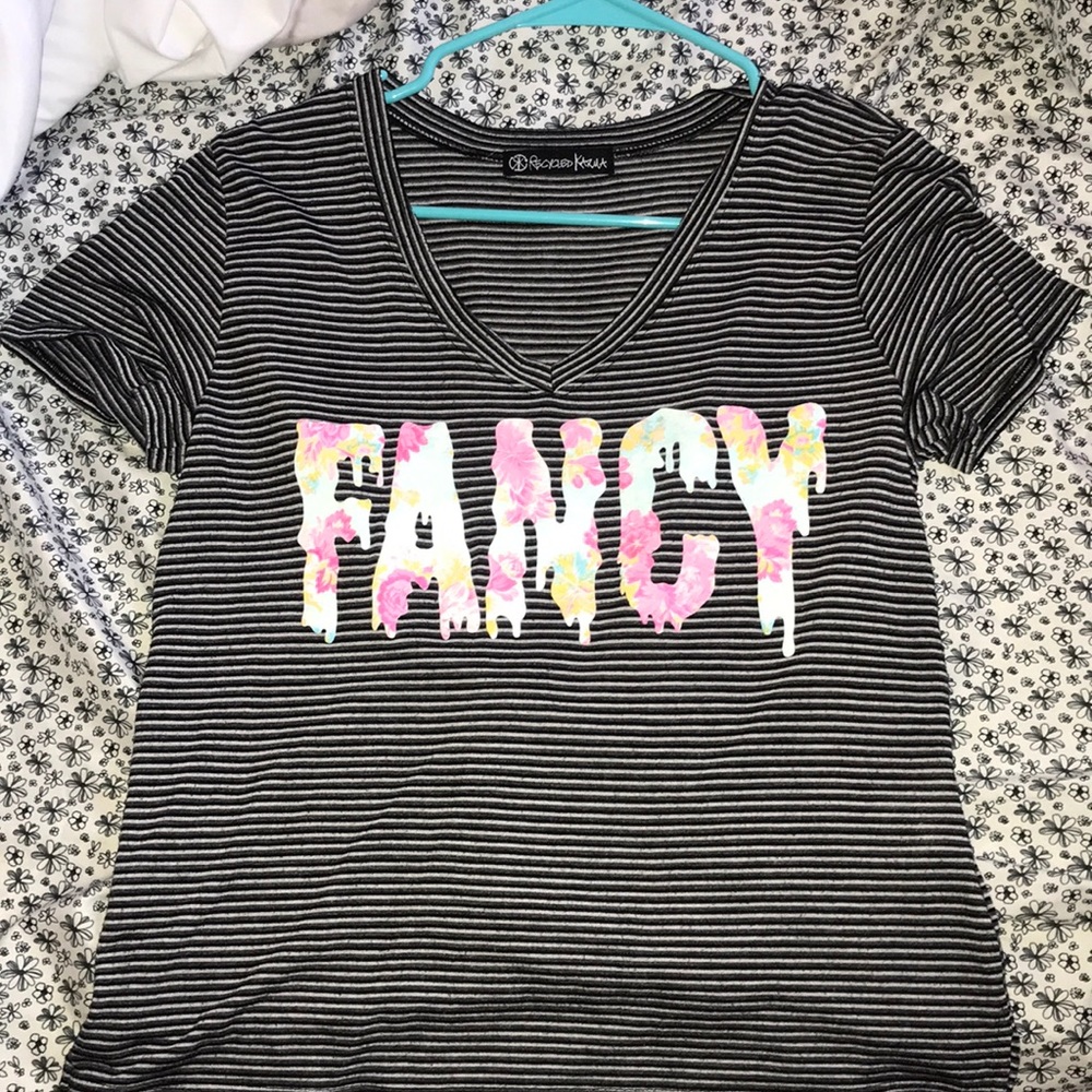 A black and grey T shirt